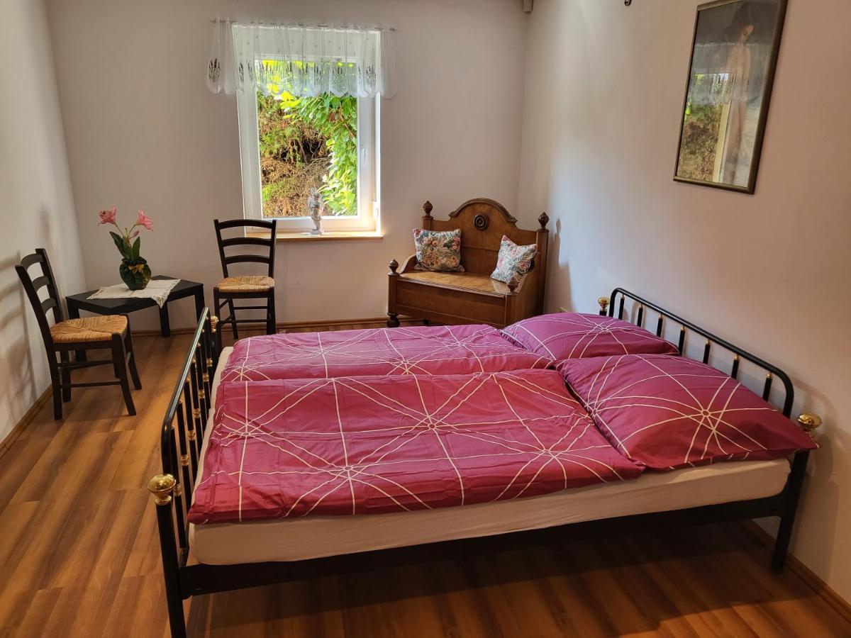Ehm Family Resort Mesteri Екстериор снимка