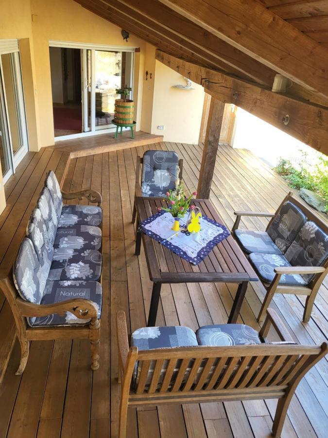 Ehm Family Resort Mesteri Екстериор снимка