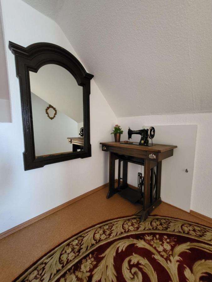 Ehm Family Resort Mesteri Екстериор снимка